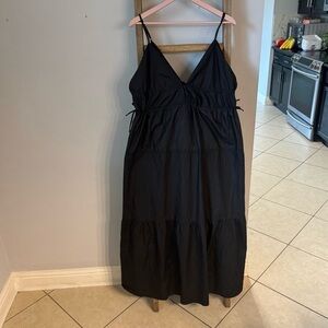Black Sleeveless Dress